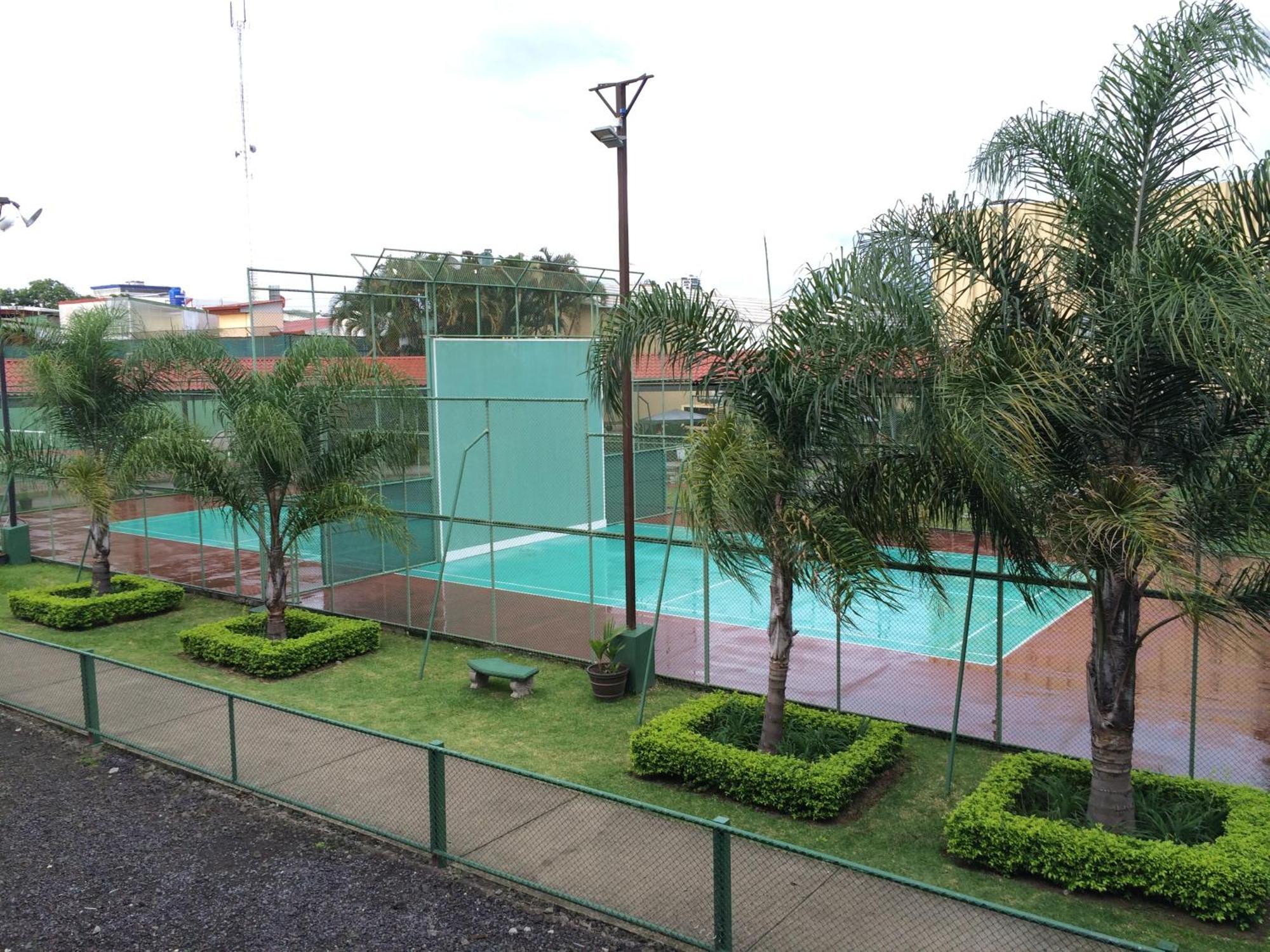 Costa Rica Tennis Club Hotel San Jose  Exterior photo